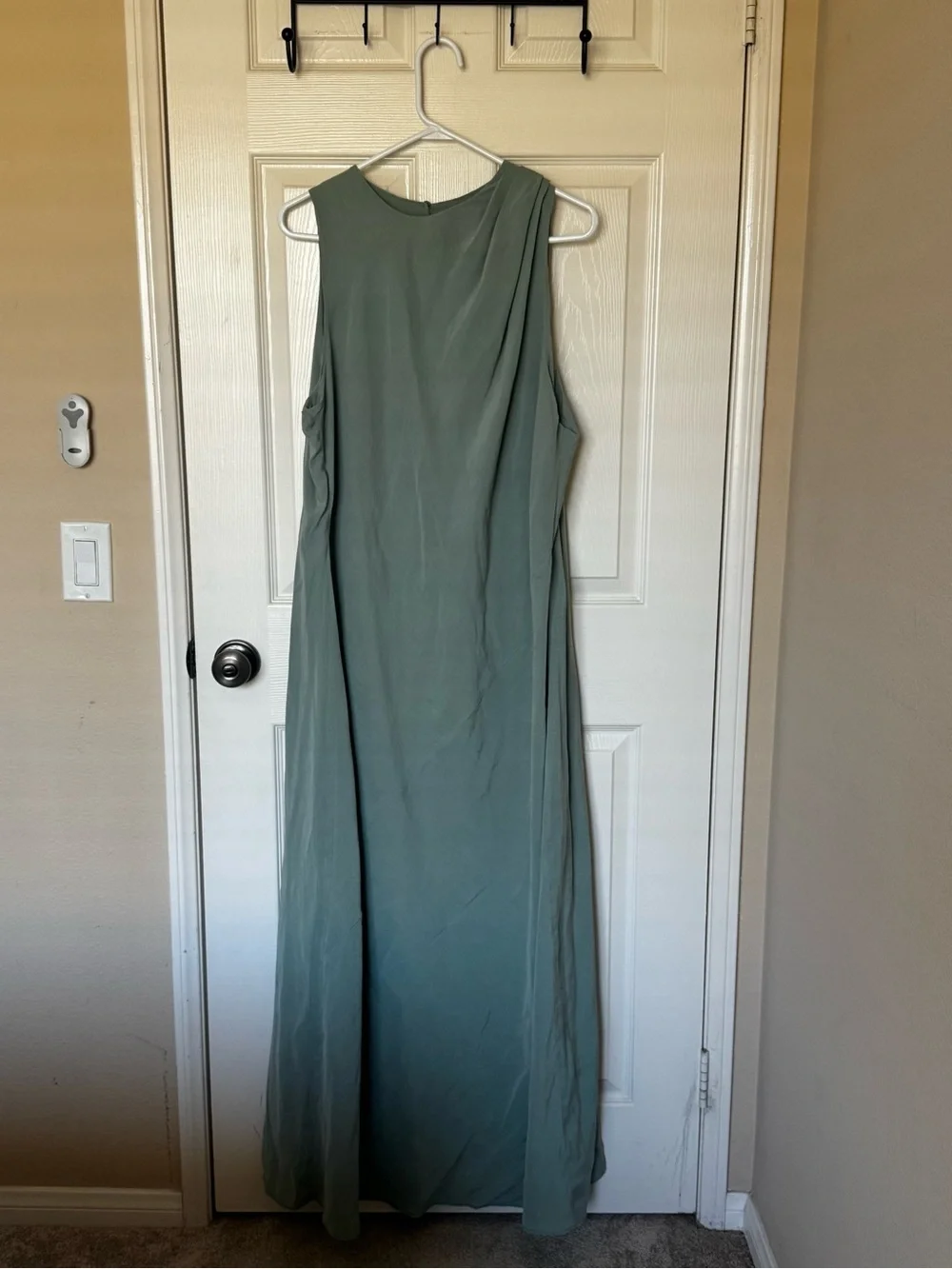 Abercrombie & Fitch Sleeveless Sage Maxi Dress